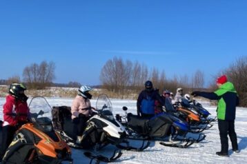 питуфа прокат снегоходов